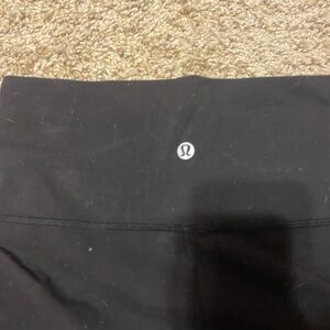 Lululemon Black High-Waist Leggings with Logo